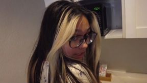 Hot femme in specs on her knee's devouring his puny dong