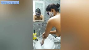 Sapna takes an hot shower with jiju in absence of her stepsister