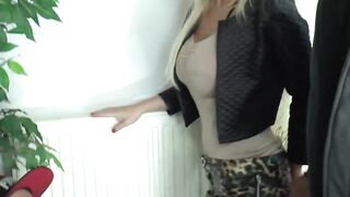 Workers double penetration fuck busty blonde mature lady Therese Dune