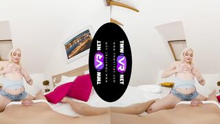 Hard sex overcomes any stroll