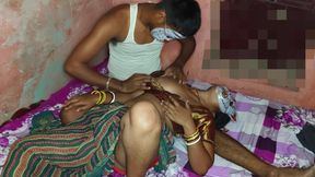 Indian Bhabhi Hot Sex in Saree