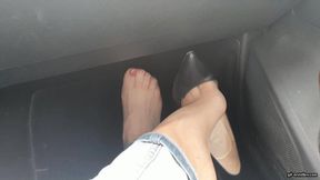 on the German highway with just one shoe HD mp4 1920x1080