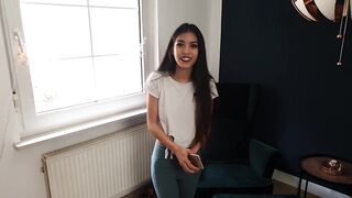 Asia Eighteen Kim-Rose wird gegen Corona geimpft
