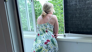 Morning Coffee and a Surprise Blowjob from My Naughty Neighbor