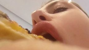 Adita and Nikki share a Pizza 4K VR360