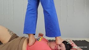 Walking on the Dwarf's head - VOL #098 - KATYA ZARA - NEW MF - OCT 2024 - CLIP 03