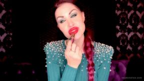 MESMERIZING LIPSTICK EXPERIENCE
