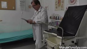 Mature Gyno Secret- Gyno doctor records his mature female patient on a cam