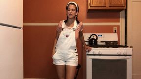 Slutty Babysitter Keeps Her Job (wmv)