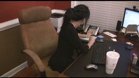 Secretary Laney Runs To Bathroom For A Pee Break! (wmv)