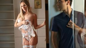 Blonde with good ass Bunny Madison cheats on her hubby with a large dick