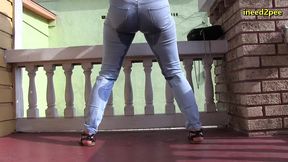 olivia kasady pissing skintight jeans omorashi