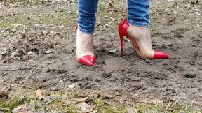 Louboutin pumps sinking in ground, dirty high heels, high heels stuck, shoes stuck in ground