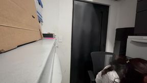me quiere follar mi companero de trabajo y cogemos bien rico