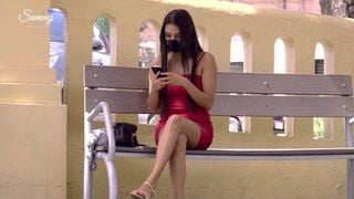 Cuanto quieres por tu TANGA? - SEXO por DINERO
