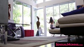 SensualMomma com - Stepdaughter's sunbathing disturbed by hot oral sex and surprise