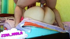 he sat on his face with his anus and fucked wildly in the vagina