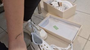 New sneakers and sweaty feet 720HD