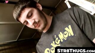 Str8Thugs.com - Horny straighty Daniel Delong's solo outdoor cock wanking and cum fes