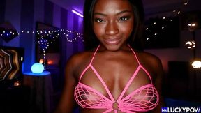 Noemie's brunette video