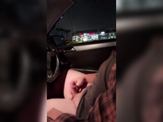 Join me on a night out on the city being sneaky and jerking it in public