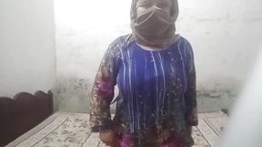 Whore Bhabhi Got the Taste of Bat