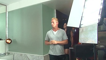 Sheena Ryder fucks the photographer.