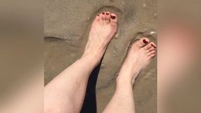 Squishing my cute size 7 feet in the sand