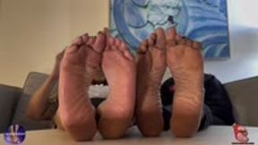 Double Giantess Sole JOI