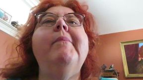 Gum Chewing, Blowing & Seduction by Dirty Nurse Vicki