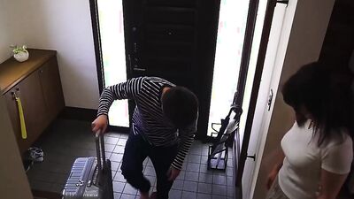 Are You Thinking Of Cumming Inside Me? - Embarrassed That She Lusts Over Her Step...