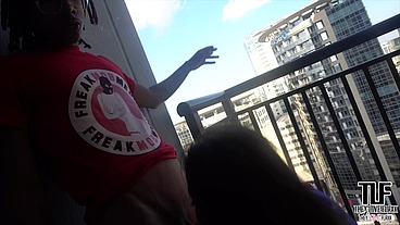 Sexy Carmela Clutch Gets A Mouthful On Balcony