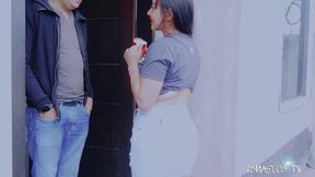 Next-door neighbor begs for sugar, gets milk instead before hubby notices
