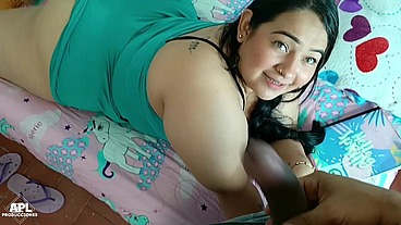 Le follo el culo grande a mi madrastra hasta llenarle sus grandes nalgas y pussy de mi espeso creampie - Historia completa