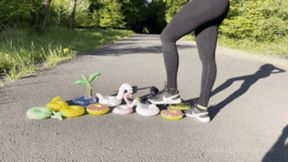 Sneaker-Girl Gym-Lady - Inflatable Toys