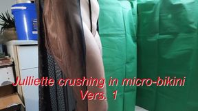 Julliette crushing in Micro-Bikini - Version 1