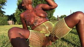 Blonde bombshell gargles cum while her massive booty ravaged by thick ebony cock&#x1F346; outdoors
