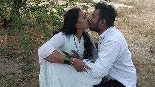 Hot Indian Couple Fucking In A Jungle Outdoor Sex