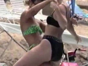 Summer Girls