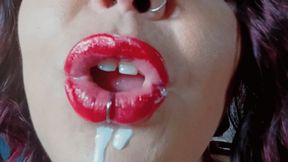 Sloppy Kisses From Step-Mommy 480p wmv