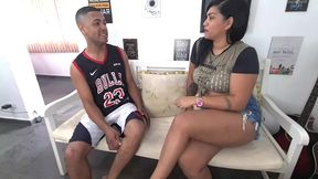 bate papo e depois rola na safadinha - chupando ela ate gozar