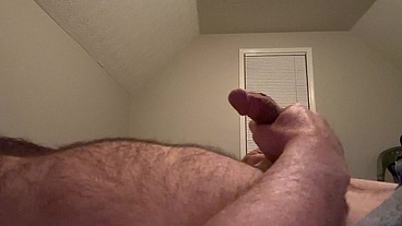 Bigcockdaddy2531 showing off his body
