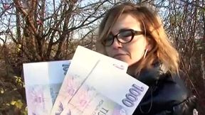 Gambling Noname's missionary sex