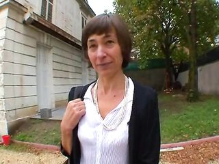 Marina wants her husband to watch her to be fucked