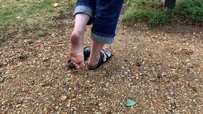 Dipping Shoeplay Action at Battle Abbey