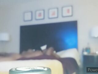 Walked in on her getting ate out