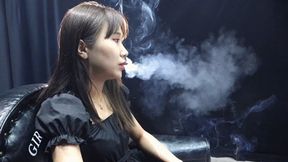 New Sexy heavy yyx`s smoker interview2 4K