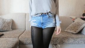 ass in short shorts mp4