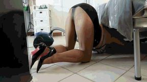 Hot, slutty maid AVI (1280x720) FHD