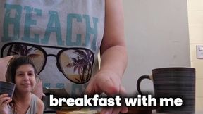 eating at the morning (chewing and talking video)